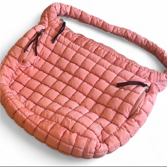 FP Movement Quilted Carryall Bag | Ballet Slipper - Picture 3 of 7